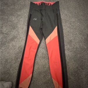 Under Armour Coral and Grey 3/4 length Leggings